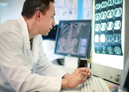 Apenas médicos podem ser responsáveis por radiologia